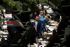   انتخابات هیات ریسه مجلس دهم در سال سوم