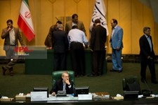   انتخابات هیات ریسه مجلس دهم در سال سوم