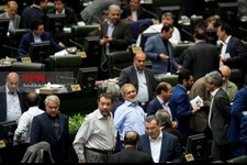   انتخابات هیات ریسه مجلس دهم در سال سوم