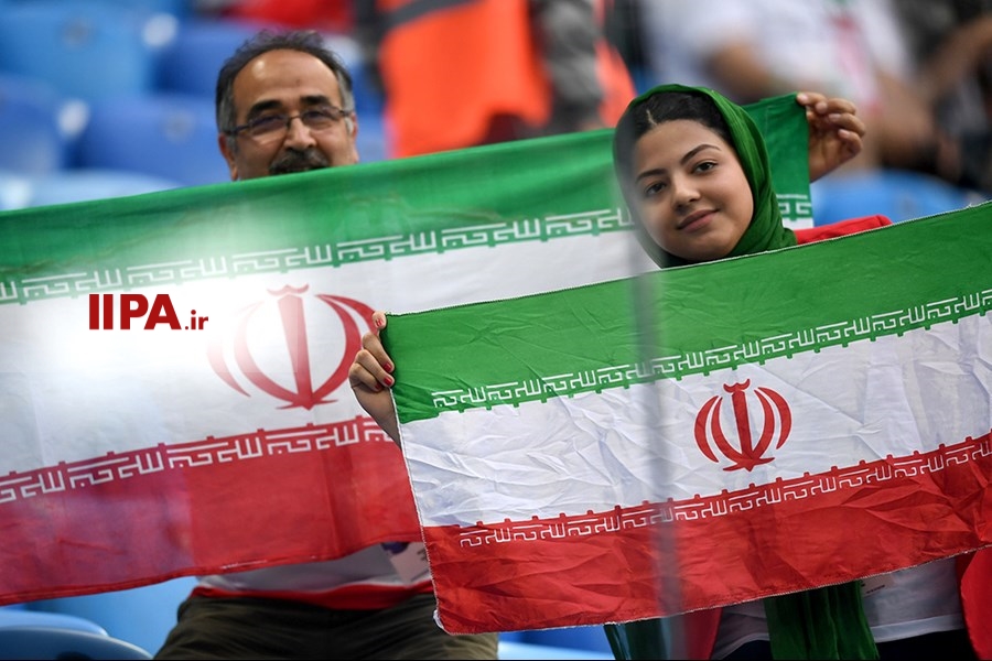   تماشاگران دیدار تیم های فوتبال ایران و مرکش 