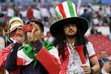   تماشاگران دیدار تیم های فوتبال ایران و اسپانیا