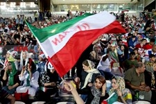   تماشای دیدار ایران و پرتغال در استادیوم آزادی