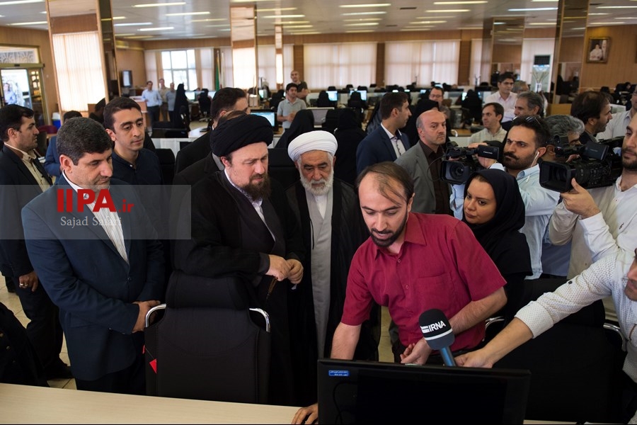   بازدید سید حسن خمینی از خبرگزاری ایرنا
