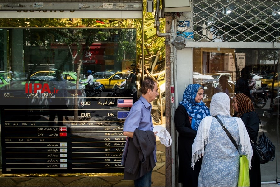   بازار ارز پس از اعلام سیاست های جدید ارزی