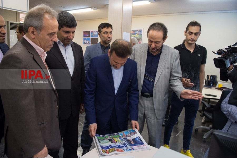   بازدید رئیس دفتر رئیس جمهور از موسسه مطبوعاتی ایران