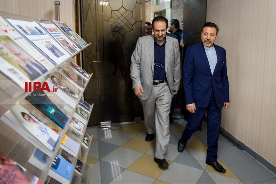   بازدید رئیس دفتر رئیس جمهور از موسسه مطبوعاتی ایران
