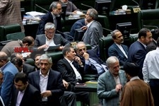   جلسه استیضاح وزیر امور اقتصادی و دارایی