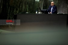   جلسه استیضاح وزیر امور اقتصادی و دارایی