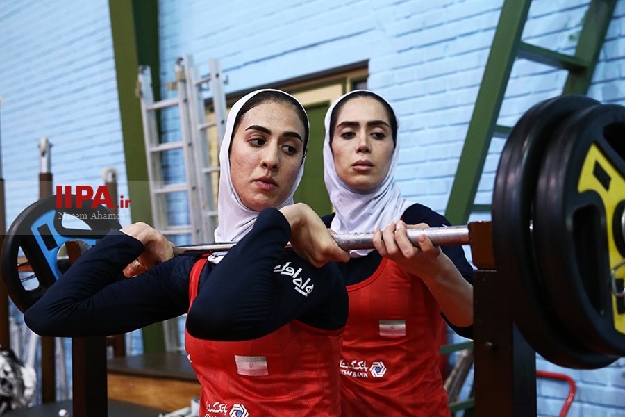   تمرین آمادگی جسمانی تیم ملی والیبال زنان ایران 