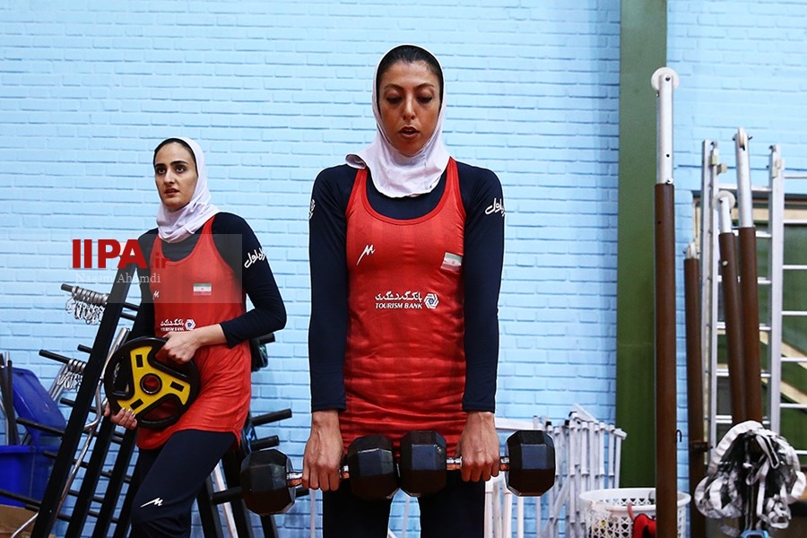   تمرین آمادگی جسمانی تیم ملی والیبال زنان ایران 