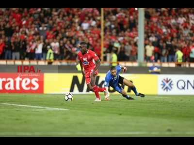 دیدار تیم های فوتبال پرسپولیس و الدحیل