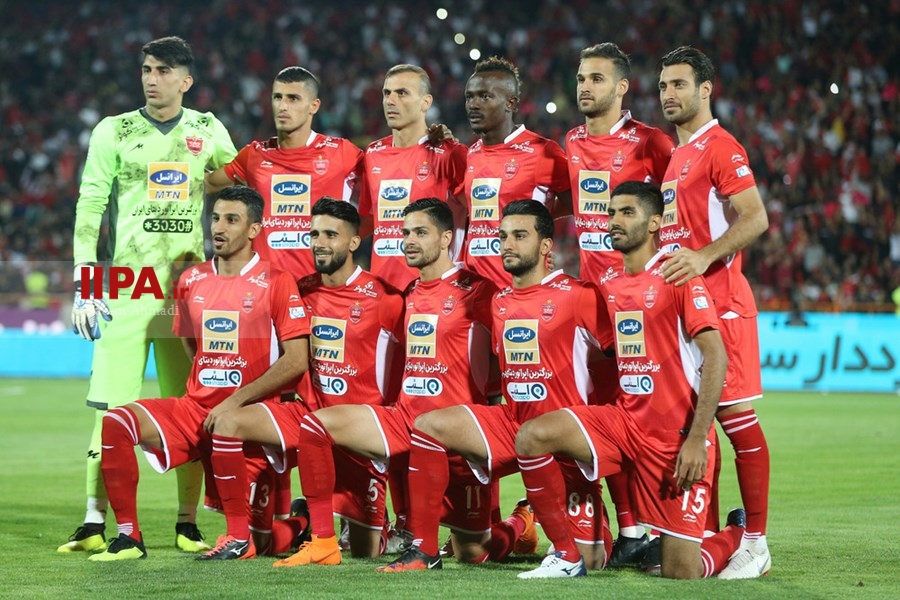   دیدار تیم های فوتبال استقلال و پرسپولیس