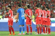   دیدار تیم های فوتبال استقلال و پرسپولیس