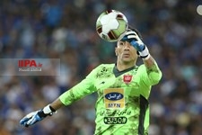   دیدار تیم های فوتبال استقلال و پرسپولیس