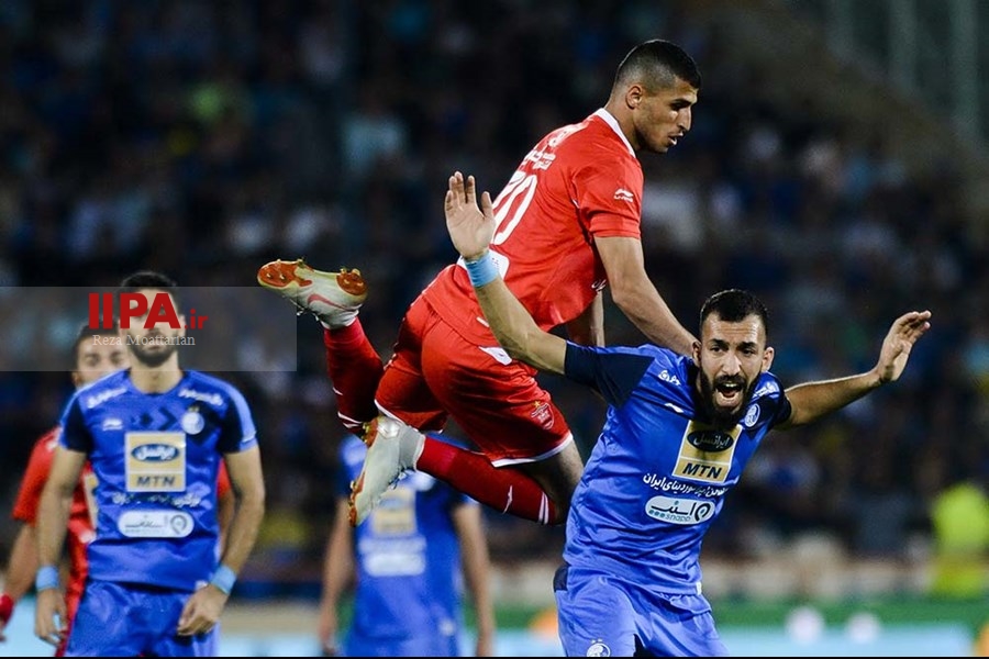   دیدار تیم های استقلال و پرسپولیس-2