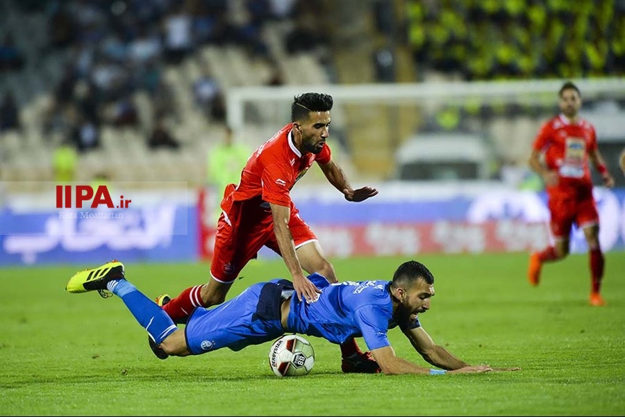   دیدار تیم های استقلال و پرسپولیس-2