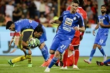   دیدار تیم های استقلال و پرسپولیس-2