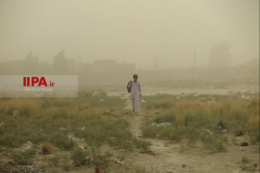   یک روز از 120روز طوفان سیستان
