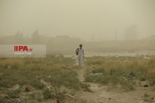   یک روز از 120روز طوفان سیستان