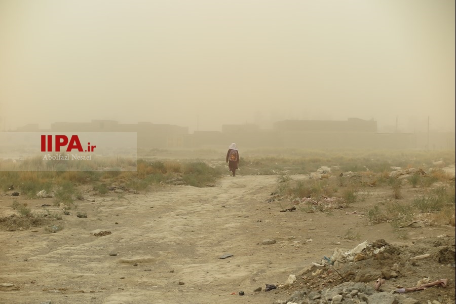   یک روز از 120روز طوفان سیستان