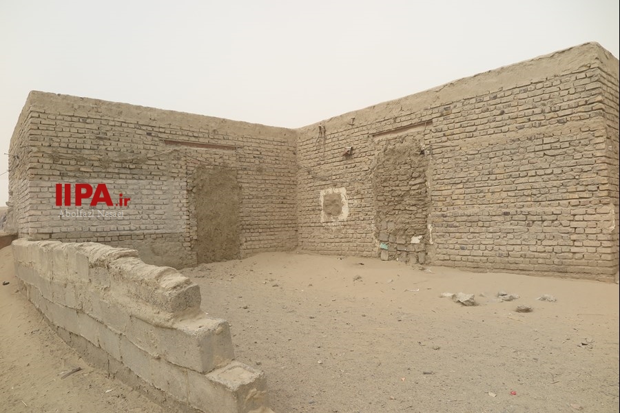   یک روز از 120روز طوفان سیستان