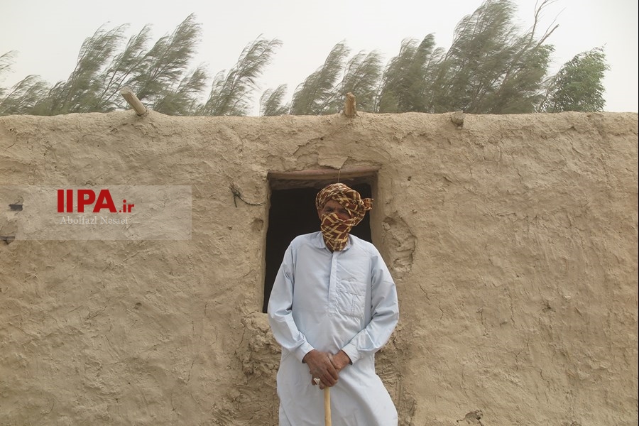   یک روز از 120روز طوفان سیستان
