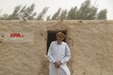   یک روز از 120روز طوفان سیستان