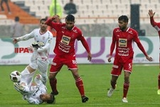   دیدار فوتبال پرسپولیس و تراکتور سازی