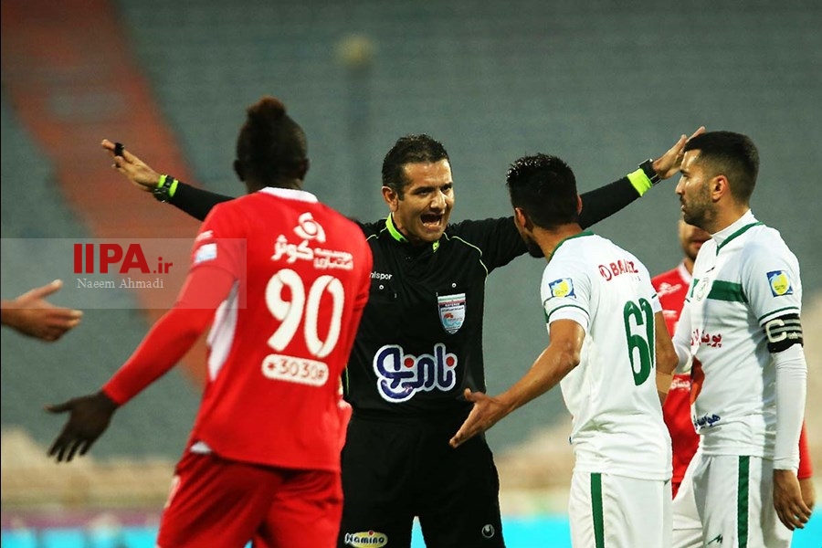   دیدار پرسپولیس و ذوب آهن اصفهان