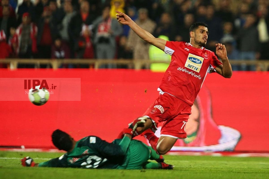   دیدار پرسپولیس و ذوب آهن اصفهان