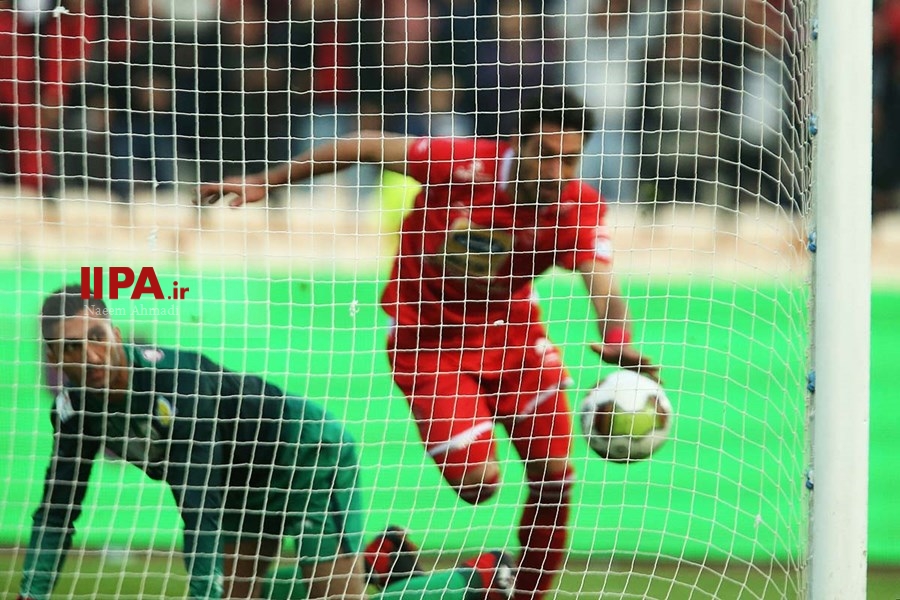  دیدار پرسپولیس و ذوب آهن اصفهان