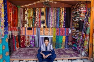 کسبه شهر مرزی هیرمند