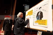   تجلیل از محمد علی موحد