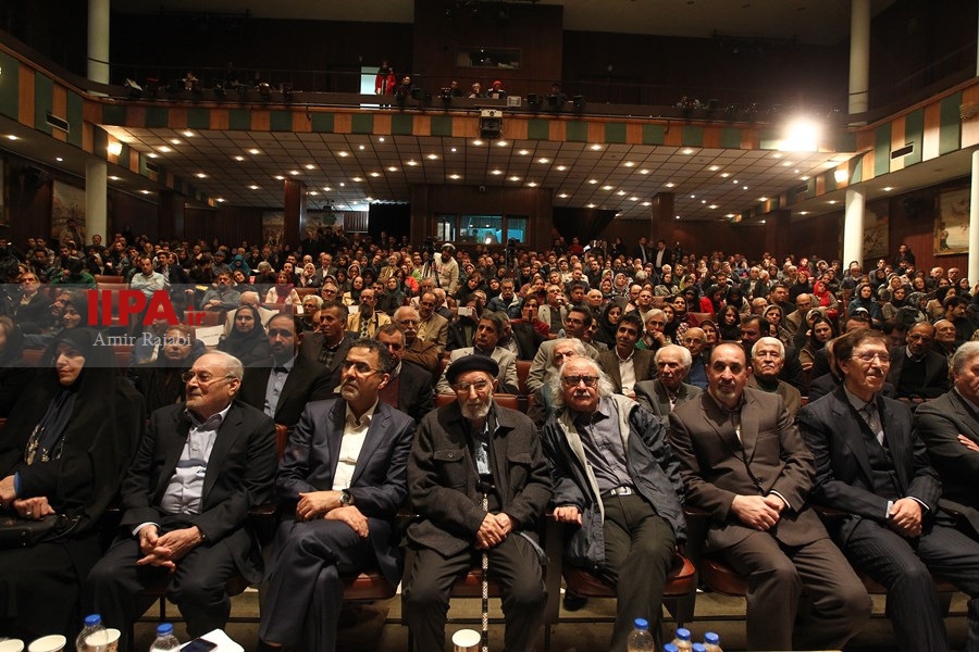   تجلیل از محمد علی موحد