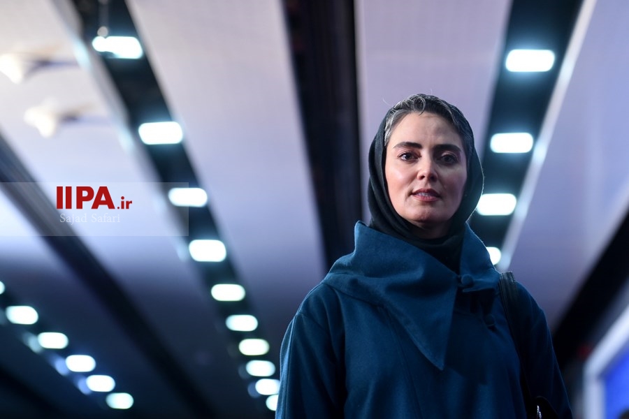   سی و هفتمین جشنواره فیلم فجر