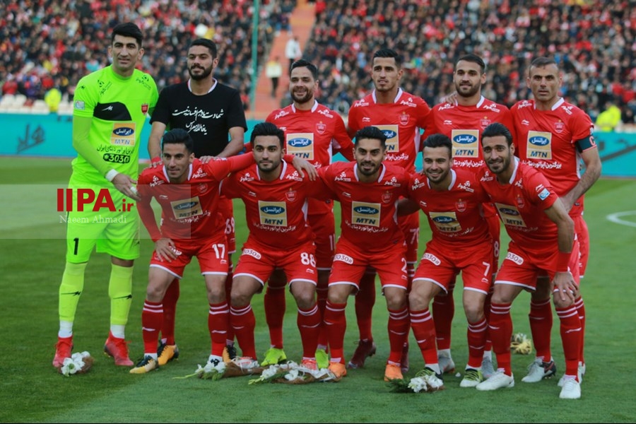   دیدار تیم های فوتبال پرسپولیس و پدیده
