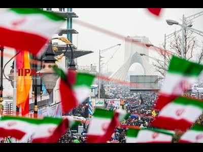 راهپیمایی ۲۲ بهمن در تهران /2
