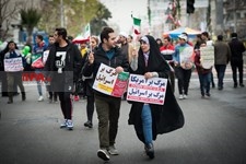   راهپیمایی ۲۲ بهمن در تهران /2
