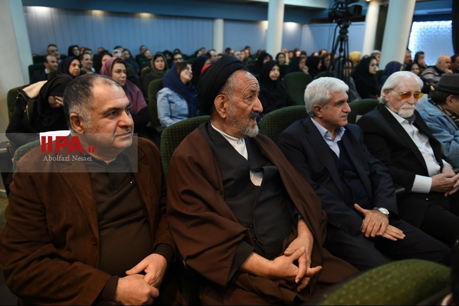   مراسم تودیع ومعارفه مدیر عامل موسسه ایران
