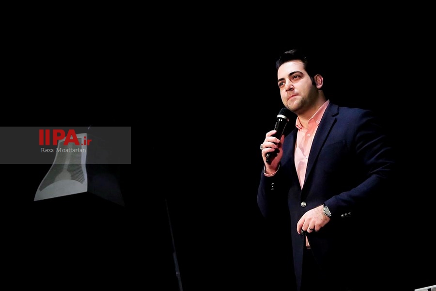   رونمایی از کتاب زندگی جبار باغچه بان 