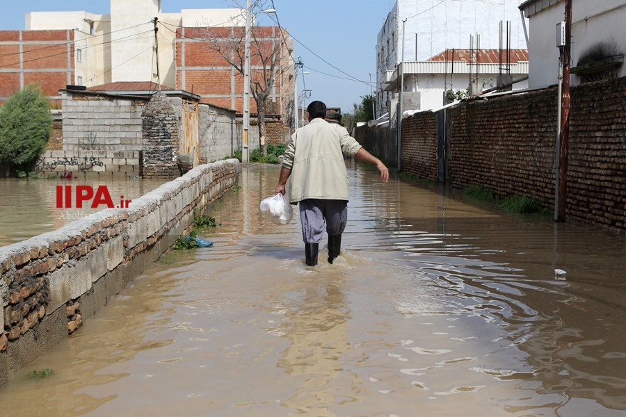   امداد رسانی به مناطق سیل زده در گلستان