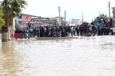   امداد رسانی به مناطق سیل زده در گلستان