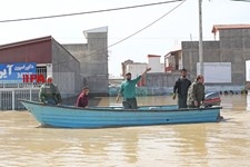   امداد رسانی به مناطق سیل زده در گلستان