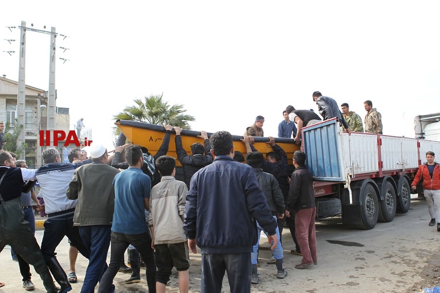   امداد رسانی به مناطق سیل زده در گلستان
