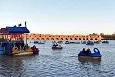  رونق دوباره زاینده رود
