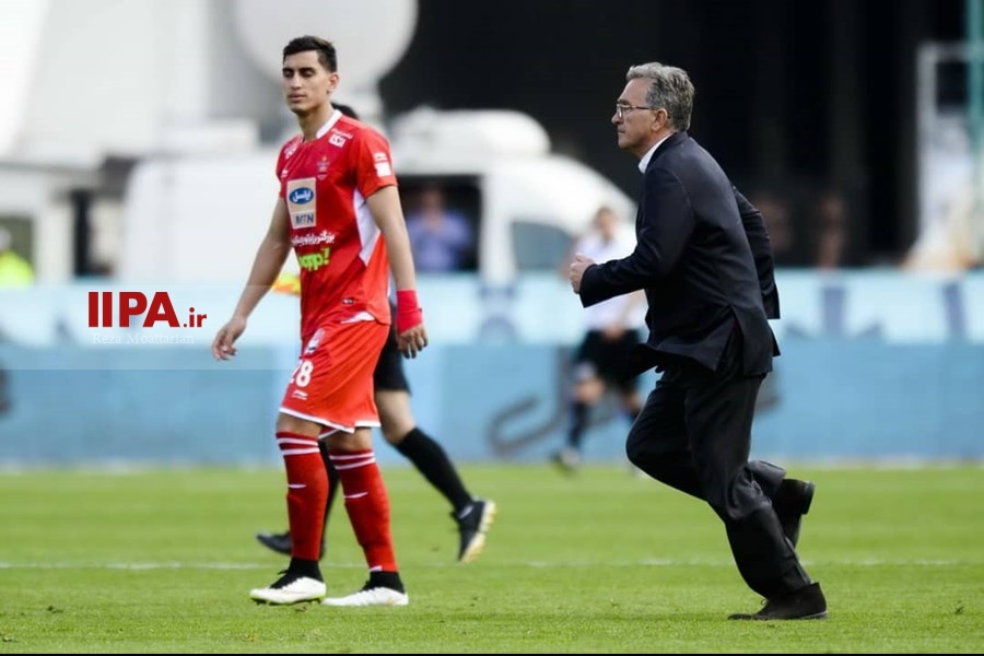   دیدار تیم های استقلال و پرسپولیس تهران2
