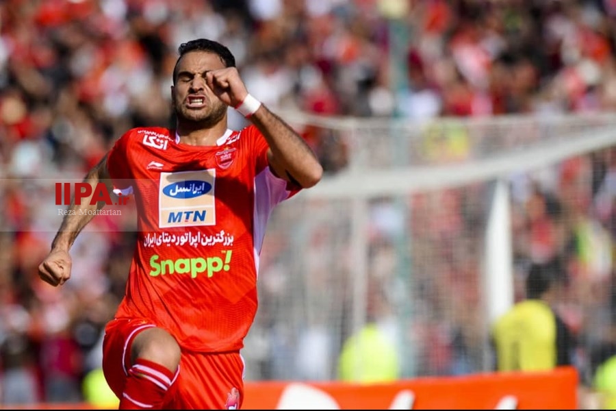   دیدار تیم های استقلال و پرسپولیس تهران2