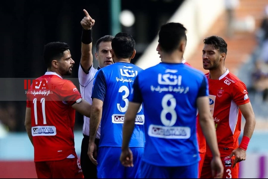   دیدار تیم های استقلال و پرسپولیس تهران2