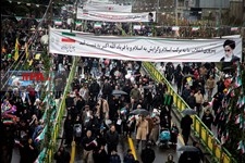   راهپیمایی ۲۲ بهمن در تهران /3
