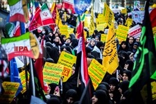   راهپیمایی 13 آبان در تهران /2